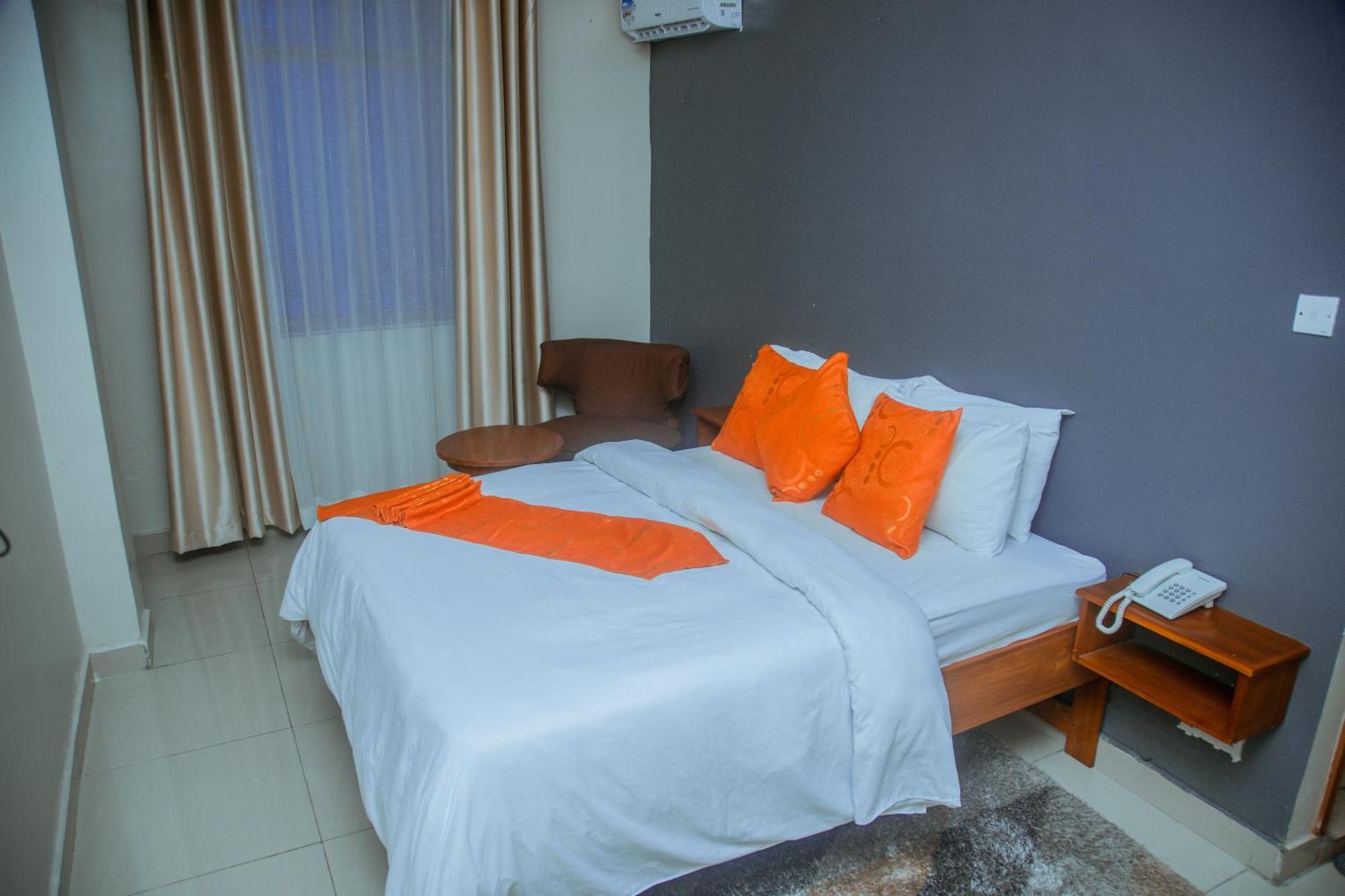 Le Grand Marie Hotel Dar es Salaam Exterior photo