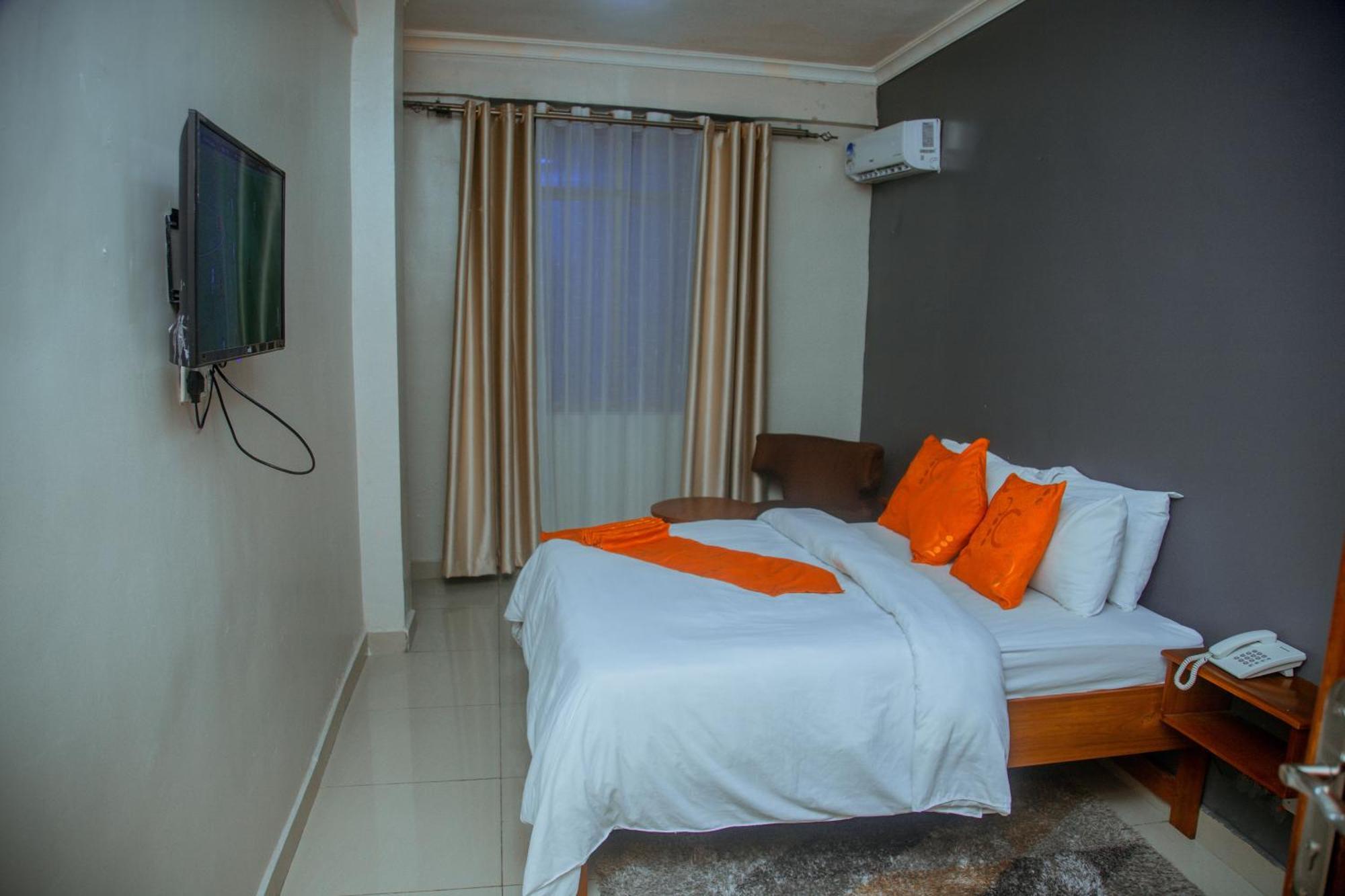 Le Grand Marie Hotel Dar es Salaam Exterior photo