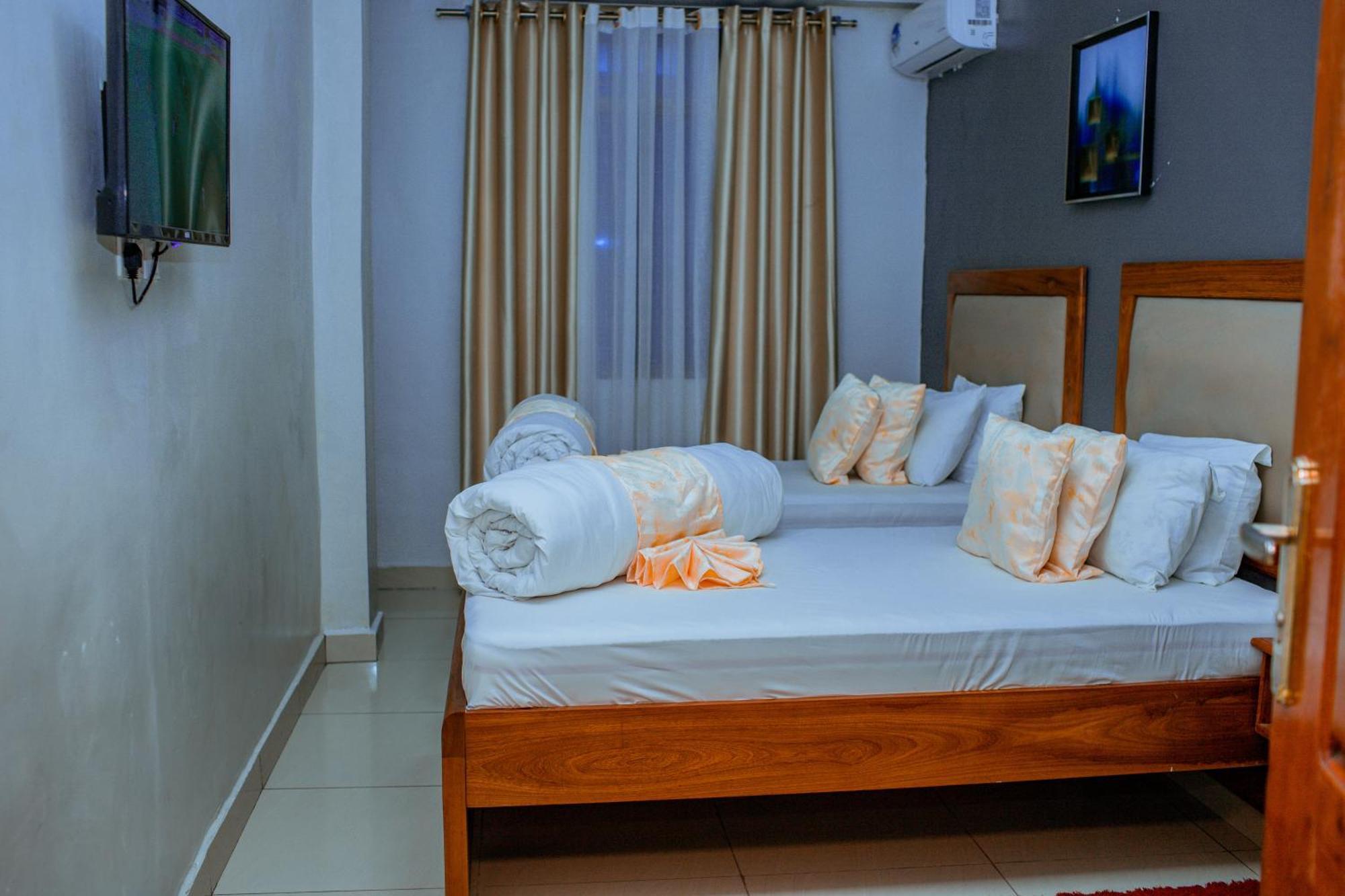 Le Grand Marie Hotel Dar es Salaam Exterior photo