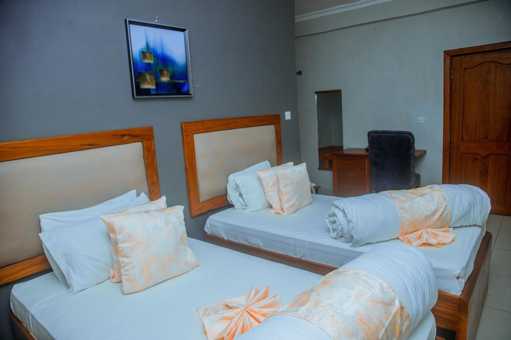 Le Grand Marie Hotel Dar es Salaam Exterior photo